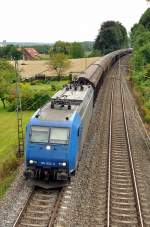 Alpha Trains Belgium 185 522, vermietet an Captrain Deutschland, mit Schiebewandwagenzug in Richtung Osnabr�ck (Ostercappeln, 07.08.11).