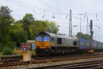 Die Class 66 DE6302 von DLC Railways und Crossrail  fhrt mit einem Bulkhaul-Ganzzug von Aachen-West nach Belgien bei Herbstwetter.