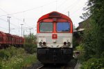 Die Class 66 DE6307 von DLC Railways und die Class 66 PB03  Mireille  von Crossrail stehen auf dem Abstellgleis an der Laderampe in Aachen-West bei Regenwolken am 19.7.2012.