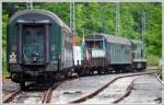 10.Jubilumszug des Rotary Club Bihać in Kulen Vakuf. Auf dem bergangsblech des hintersten Wagen befindet sich ein kleiner Generator zur Erzeugung von Strom frs Licht in den zahlreichen Tunnels der Unaschlucht. (29.06.2013)