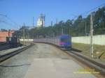 Trem Unidade Eltrico srie 4400 da CPTM chegando na estao USP-Leste na linha 12 - Safira, em So Paulo. Est linha teve a construo iniciada em 1921, mas a linha foi aberta somente em 1/1/1934, depois de uma interrupo de oito anos nas obras. Atualmente passa por profunda modernizao que inclui recuperao da Via Permanente, Catenria e modernizao e aquisio de trens novos.

Electric Drive Train Zahl 4.400 CPTM bei der Ankunft am Bahnhof USP-Leste on line 12 - Sapphire, in Sao Paulo. Diese Linie hatte im Jahr 1921 begonnen, aber die Strecke wurde erst am 1934.01.01 erffnet, nach einer Pause von acht Jahren in den Werken. Derzeit erfhrt eine tief greifende Modernisierung, dass die Rckforderung des Oberbaus, Overhead und die Modernisierung und den Erwerb neuer Zge enthlt.

Electric Drive Train number 4400 CPTM arriving at the station USP-Leste on line 12 - Sapphire, in Sao Paulo. This line had begun in 1921, but the line was opened only on 01.01.1934, after a break of eight years in the works. Currently undergoes profound modernization that includes recovery of the Permanent Way, Overhead and modernization and acquisition of new trains.

(bersetzt von Google, translated by google)