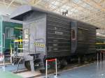 Güterzug-Begleitwagen (Shou che, Caboose) S11 9000908 im Beijing Railway Museum, 3.7.14