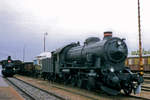 DSB 963 steht -leider schweigend- in Randers am 23 Mai 2004.