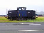 DSB MH in blau-schwarz steht im Hafen von Esbjerg