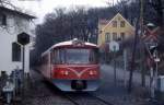 LNJ, Lyngby-Nærum-Jernbane, am 17. Dezember 1974: Ein Triebwagen des Bautyps Ym hat gerade Brede station auf der Fahrt nach Nærum verlassen.