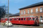 ØSJS (Østsjællandske Jernbaneselskab, Østbanen) Scandia-Schienenbusse (Sm 12 + Sm) Store Heddinge am 24. April 1974.