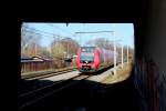 DSB S-Bahn Kopenhagen: Eine Garnitur der Linie F (LHB/Siemens-SH 4727) hat eben den S-Bf K.B.