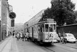 København / Kopenhagen Københavns Sporveje SL 10 (Tw 601 + Bw 15xx) København K (Stadtmitte), Sølvgade / Sølvgades Skole im September 1968.