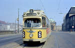 København / Kopenhagen Københavns Sporveje (KS) SL 6 (DÜWAG-GT6 812) København K, Stadtzentrum, Stormbroen am 6. April (Ostersonntag) 1969. - Scan eines Farbnegativs. Film: Kodak Kodacolor X.