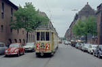 København / Kopenhagen Københavns Sporveje SL 2 (E-Wagen; Tw 515 + Bw 15**) Frederiksberg, Holger Danskes Vej am 3. Juni 1969. - Scan eines Farbnegativs. Film: Kodak Kodacolor X.
