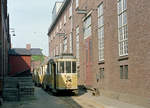 København / Kopenhagen Københavns Sporveje: Im Straßenbahnbetriebsbahnhof Nørrebro hielten am 6. Juni 1970 ein paar abgestellte Drehgestelltriebwagen, u.a. der Tw 546. - Scan eines Farbnegativs. Film: Kodak Kodacolor X.