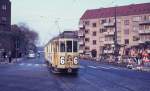 København / Kopenhagen Københavns Sporveje (KS) SL 6 (Tw 587 + Bw 15**) København Ø, Østerbro, Ole Nielsens Vej / Lyngbyvej am 15. April 1969. - Scan eines Diapositivs.