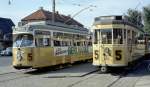 København / Kopenhagen Københavns Sporveje: Am 10. September 1967 halten in der Endstation Husum (Frederikssundsvej / Islevhusvej) der sechsachsige DÛWAG-Gelenktriebwagen 890 als SL 5 in planmäßigem Betrieb und der zweiachsige Triebwagen 470 mit dem zweiachsigen Beiwagen 1054 als Sonderzug für Mitglieder der Dänischen Gesellschaft für Straßenbahngeschichte. - Der GT6 wurde 1972 nach Alexandria geschickt. Sowohl der Tw 470 als auch der Bw 1054 sind heute in der Sammlung des Dänischen Straßenbahnmuseums. - Scan von einem Farbnegativ. Film: Kodacolor X. Kamera: Konica EE-matic.