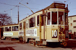 København / Kopenhagen Københavns Sporveje SL 10 (Tw 566 + Bw 15xx) København NV, Emdrupvej im April 1968. - Scan von einem Farbnegativ. Film: Agfacolor CN17.