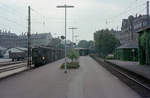 DSB S-Bahn Kopenhagen: Am Endbahnhof Frederiksberg hält im August 1975 ein S-Bahnzug der Linie F.