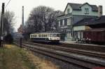 515 522-1 steht Mitte der 80er Jahre abfahrbereit im Bahnhof Wuppertal-Cronenberg