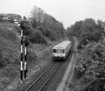 Internationaler  Steckdosen-IC  : 515 633 ist am 6.5.1988 von Aachen nach Maastricht unterwegs, hier am Einfahrsignal von Wijlre.