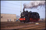Lokparade am 17.4.1993 am BW Arnstadt:941292 dampft vom HBF kommend in Richtung BW Arnstadt.