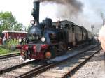 BR 89 7159, vormals T3, am 28.04.2007 verlst den Bahnsteig des Eisenbahnmuseums Bochum-Dahlhausen 