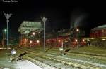 41 1231 und 50 3648 zu nchtlicher Stunde unter dem Kohlehochbunker im Bw Chemnitz-Hilbersdorf im September 2000, rechts im Bild die   Ludmilla  231 060