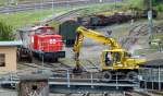 Ein Blick auf das Bahnbetriebswerk Gera. Zusehn die 345 133 MEG 85 und Zweiwegebager. Foto 25.09.13