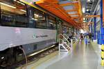 1442 214 (Bombardier Talent 2) der S-Bahn Mitteldeutschland (DB Regio Südost) steht in der neuen Werkstatt von DB Regio Südost (Bw Halle) anlässlich des jährlichen Sommerfests des