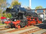 BR 52 8041-7 vor dem Lokschuppen des BW Wittenberg. 10.10.2010
(c) by Vico Schulze