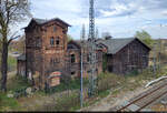 Ehemaliges Verwaltungsgeb�ude des Bahnbetriebswerks Neubrandenburg von 1864, fotografiert von der Fu�g�ngerbr�cke im Bahnhof.

🕓 13.4.2025 | 15:22 Uhr