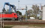 Wasserkran auf dem Gelände der Lokwerkstatt DB Regio Rostock - Dalwitzhof - entdeckt bei   Grüntour  2016 - öffentliche Führung am 14.04.2016 (Selbstfreischaltung)