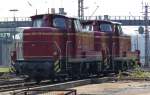 Kein Photo aus den 70er Jahren, sondern...

aus dem Jahr 2010.

Zwei V 60 (West) zu Gast in Saarbrcken.

260 588-9 (Krupp 1960) und 260 239-9 (Henschel 1957) der Efw.

26.04.2010 Saarbrcken - Kombiwerk