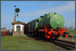 Die Werklok  2  des Sodawerks Staßfurt als eine der wenigen noch in Betrieb befindlichen Dampfspeicherloks kam im Bw Staßfurt auch vor dem Fotogüterzug am Ablaufberg zum Einsatz.