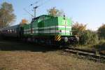 Am 09.und10.10.2010 fand im Eisenbahnmuseum Weimar der Saisonausklang statt.Den Pendelzug zwischen BW und Bahnhof Weimar bespannte Lok 22 der EB und am anderen Ende Infraleuna Lok 205.Weimar 10.10.2010.