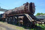 Überreste einer Dampflokomotive.
