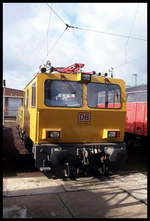 DB 703009 wartet hier am 2.10.1999 im BW Osnabrück auf den nächsten Einsatz.