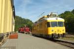 Im Vordergrund zu sehen ist 701 089 der VEB. Dahinter V 60 1140 und V 100 2091 desselben Unternehmens am hauseigenen Bahnsteig des BW Gerolstein am Tag des Denkmals. 
Links am Bildrand das sanierte Hauptgebude des BW und heute Sitz der VEB sowie der AKE-Eisenbahntouristik. 

Gerolstein - Tag des Denkmals - 9.9.12