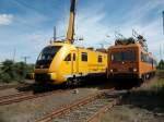 708 320 und 711 116 nebeneinander am 09.August 2010 in Mukran.