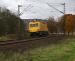 Der 711 204 konnte am 05.11.2014 auf seiner Fahrt gen Süden bei Niederhone abgelichtet werden.