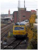 719 501 ist soeben in Pforzheim am Stellwerk geparkt worden. 25.11.06