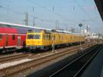 719 001 der DB Netzinstandhaltung steht am 24.09.2011 mit laufendem Motor in Nrnberg Hbf. 