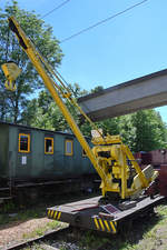 Ein alter Kranwagen war Anfang Juni 2019 im Bayerischen Eisenbahnmuseum Nördlingen zu sehen.