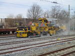 Schotterverteil-Planiermaschine USP 2000 C2 im Einsatz,am 19.März 2026,in Bergen/Rügen.