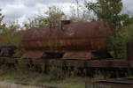 Ein abgestellter  Löschwasserkesselwagen  (?) der HSB in Gernrode.