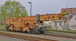 05.04.2014 Meuselwitz, Kohlebahnen Haselbach e.V.; EDK für den Einsatz in Tagebauen:  Aufnahme, Verlegen oder Rücken von Gleisjochen