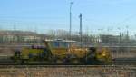 DB Netz Instandsetzung Schotterplaniermaschine in Wiesbaden Ost Gbf; 08.02.2008