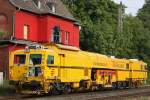 Eine Stopfmaschiene der Eifagerail am 14.6.11 in Ratingen-Lintorf.