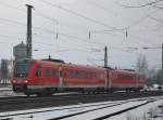 Mit einem Affenzahn schoss 612 901 mit der Aufschrift  DB AG Prfstelle Minden Versuchstrger fr Fahr- und Schwingungstechnik  am 15.02.2010 durch Eschwege West gen Norden.