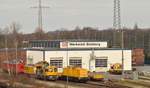 Blick auf die DB Werkstatt Duisburg, mit 705 101 und 203 302-5 die am Wochenende des 13.1.2018 dort abgestellt sind.