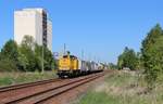 203 308-2 und 203 315-7 sind am 06.05.18 mit einem Unkrautbekämpfungszug in Niederpöllnitz zu sehen. Der Zug fuhr von Leipzig nach Triptis.