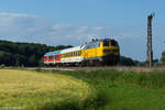 218 477 mit dem 94321 Vieselbach-Adorf bei der Einfahrt Gößnitz aus Richtung Gera, 12.06.17