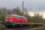 DB Services 218 208 am 24.3.14 mit zwei Res Wagen in Ratingen-Lintorf.